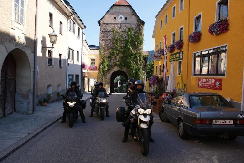 Gasthof 'Zum Alten Turm' Haslach an der Muhl Bagian luar foto
